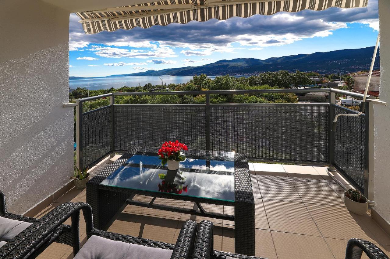 Apartment Leon - Sea View Rijeka Exteriér fotografie
